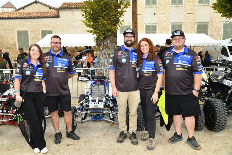 Hand & Carter team PDV 2025